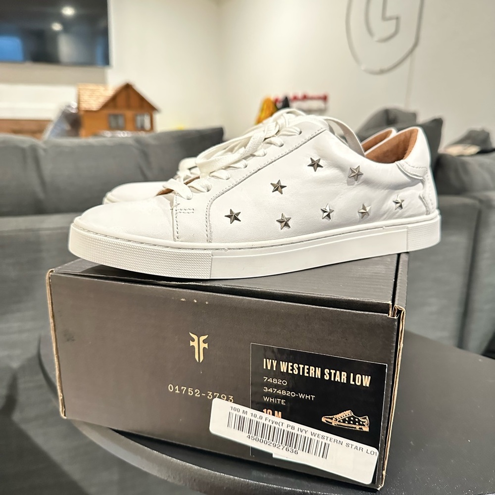 Frye Leather Shoes Ivy Western Star Sneakers White and Silver Size 10 Women